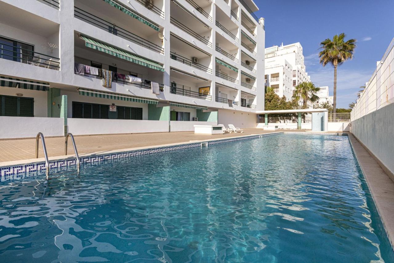 Miral 2 - Beach Front Apartment With Pool クアルテイラ エクステリア 写真
