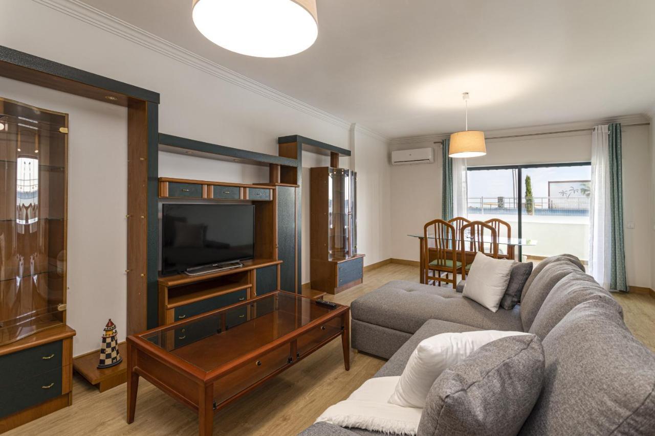 Miral 2 - Beach Front Apartment With Pool クアルテイラ エクステリア 写真