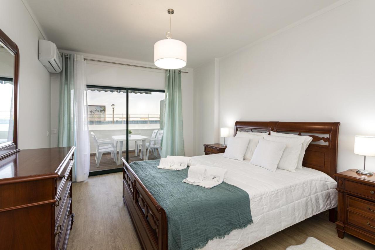 Miral 2 - Beach Front Apartment With Pool クアルテイラ エクステリア 写真